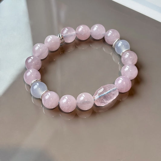 Pink beads (transparent)