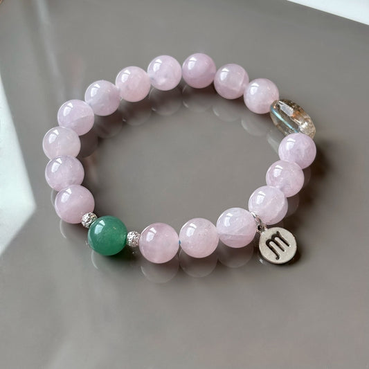 Pink beads (green)